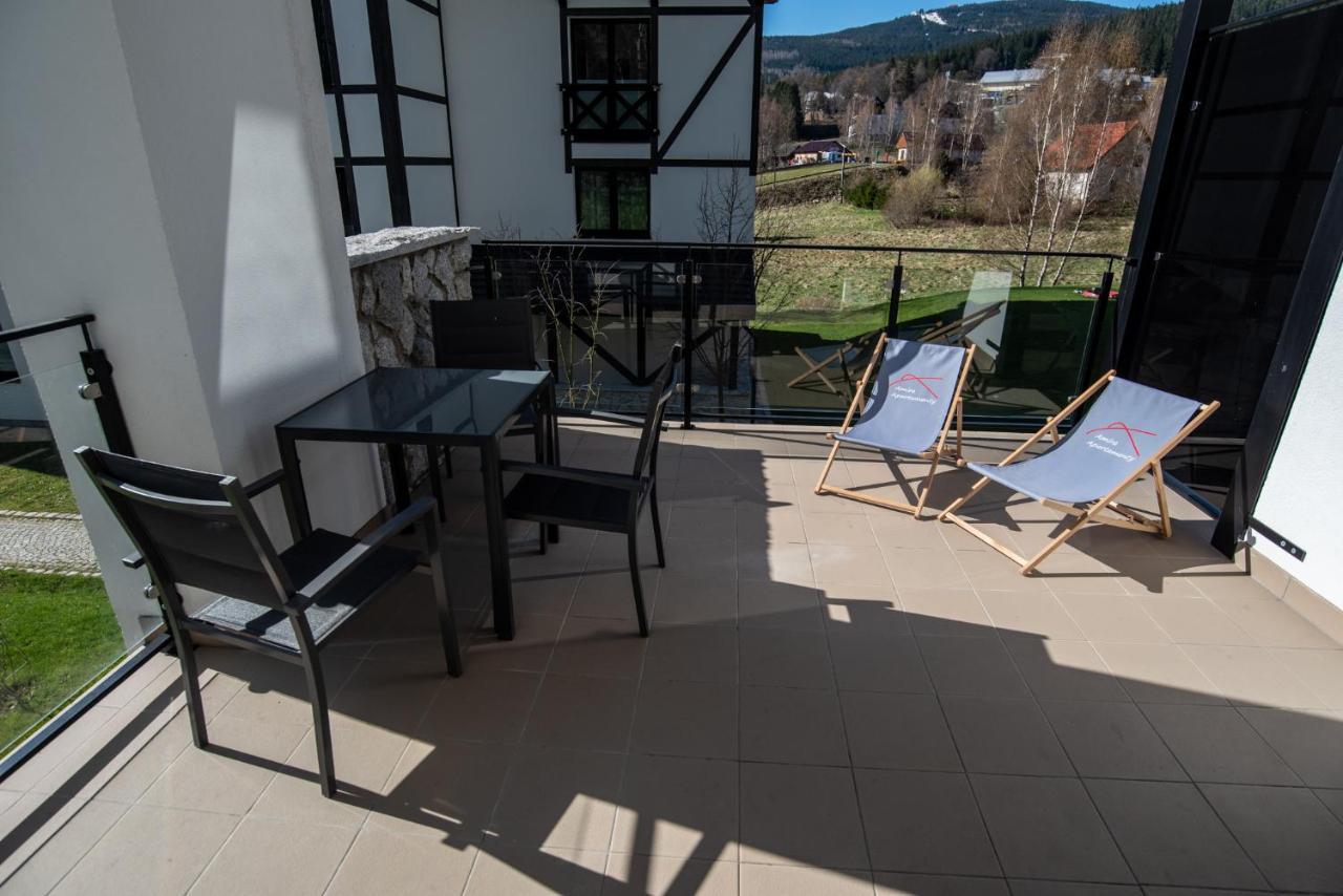 Apartamenty Amira W Kompleksie Apartamenty Piano Swieradow-Zdroj Luaran gambar