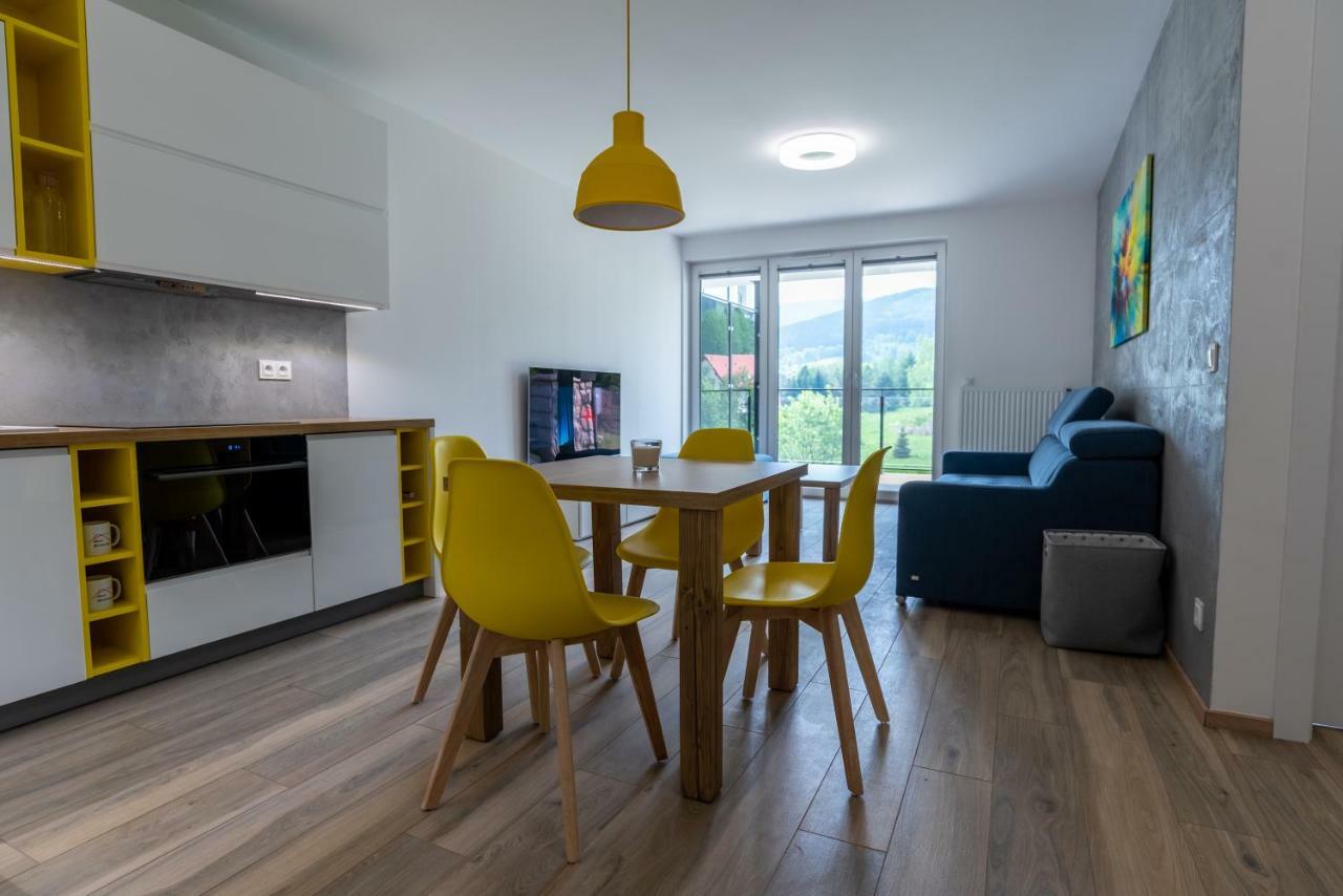 Apartamenty Amira W Kompleksie Apartamenty Piano Swieradow-Zdroj Luaran gambar